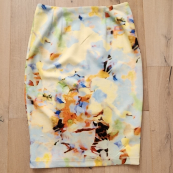 J.O.A. Los Angeles Pencil Zipper Skirt Size Large - Picture 5 of 12